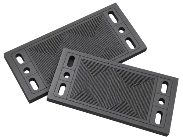 Fine grain isostatic graphite plate material